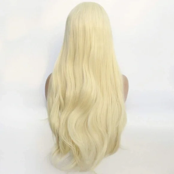 - ✨24” BLONDE STRAIGHT LACE FRONT WIG💫 *NEW*